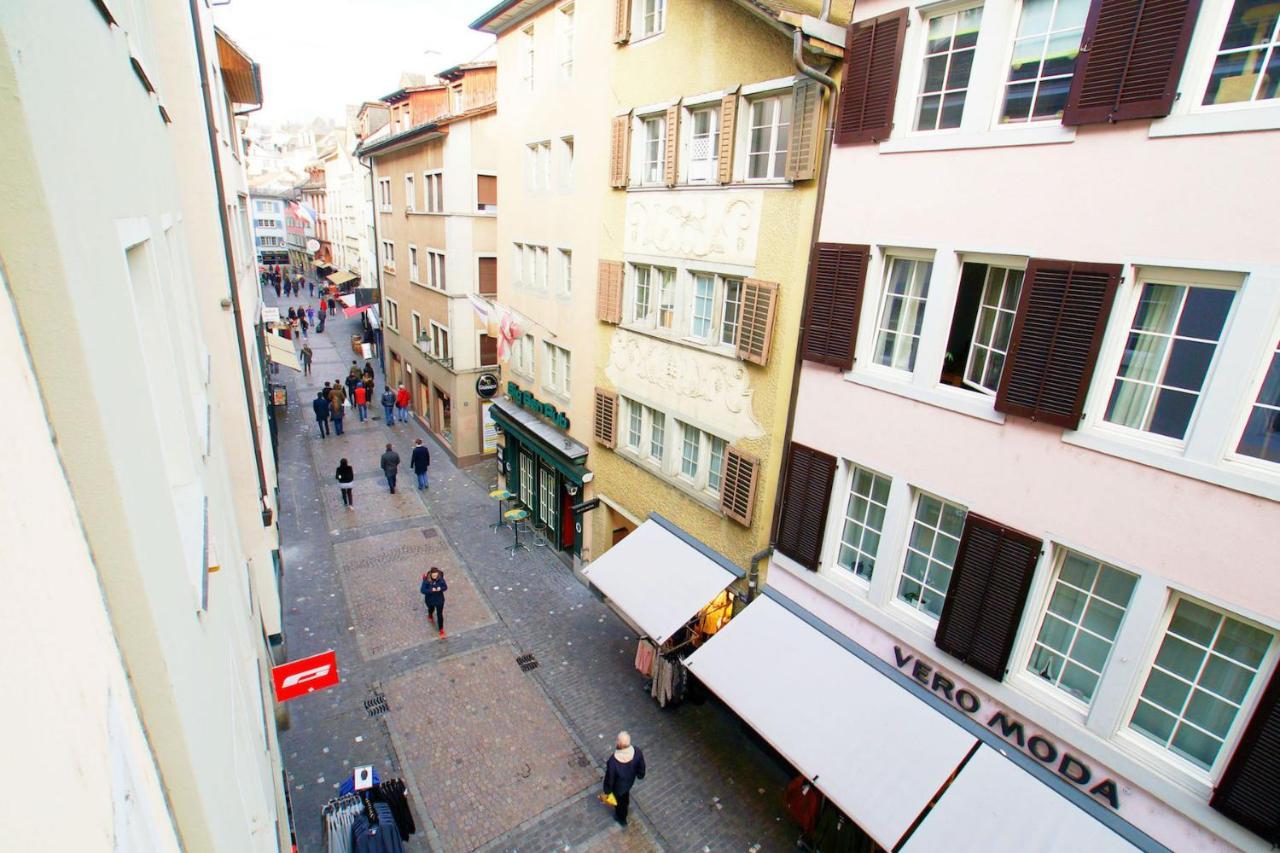 Hitrental Niederdorf - Apartments Цюрих Экстерьер фото