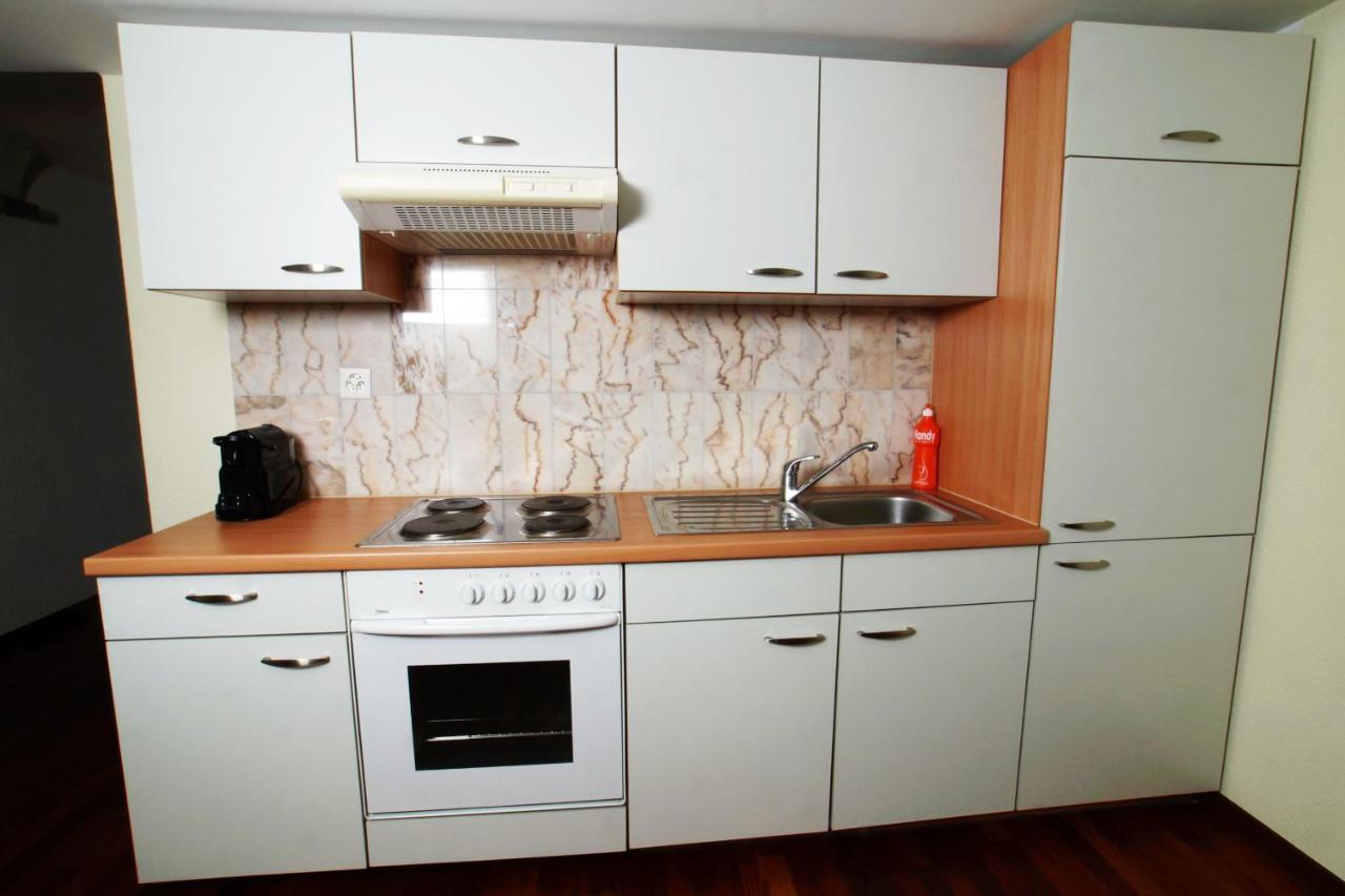 Hitrental Niederdorf - Apartments Цюрих Экстерьер фото