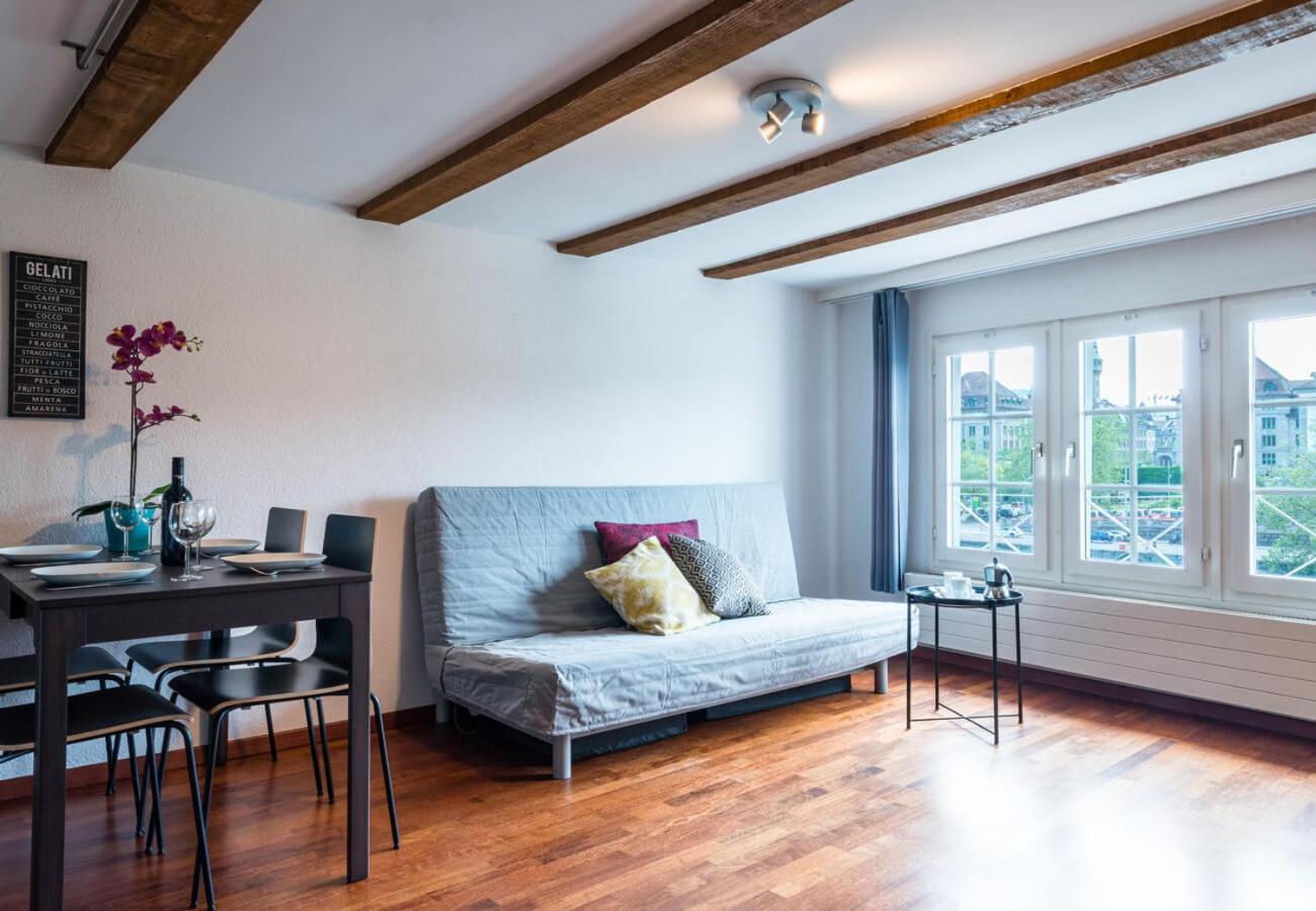 Hitrental Niederdorf - Apartments Цюрих Экстерьер фото