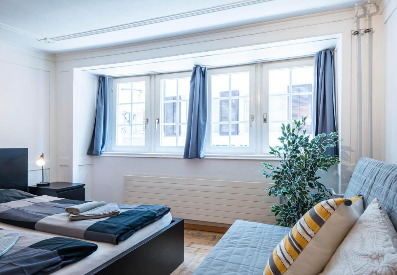 Hitrental Niederdorf - Apartments Цюрих Экстерьер фото
